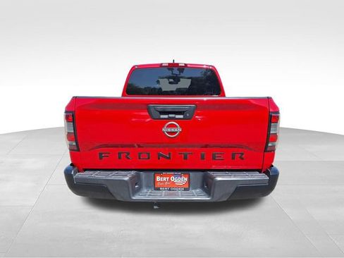 Certified 2022 Nissan Frontier S RWD image 7