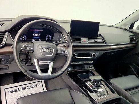 Used 2023 Audi Q5 e Premium Plus w/ Premium Plus Package AWD/4WD image 13