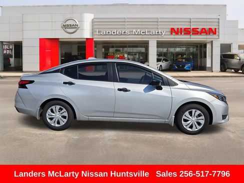 Used 2025 Nissan Versa S w/ Trunk Package FWD image 2