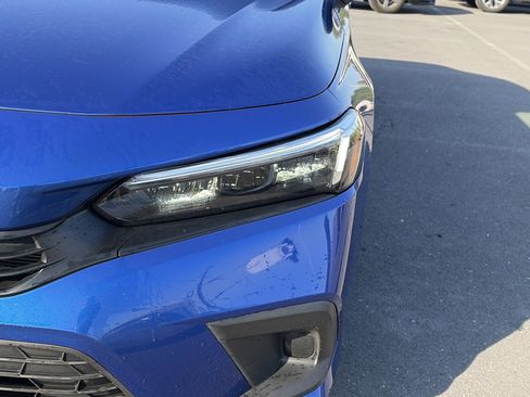 Used 2023 Honda Civic Sport image 12