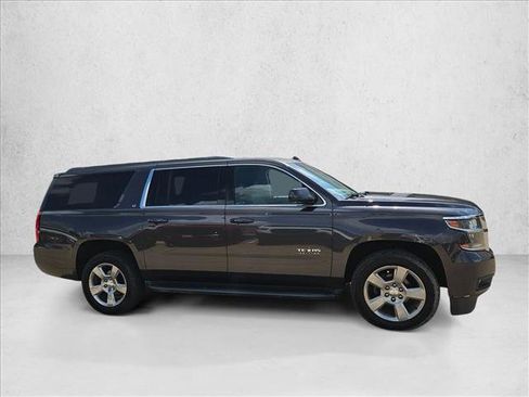Used 2016 Chevrolet Suburban LT w/ Texas Edition Package RWD image 4