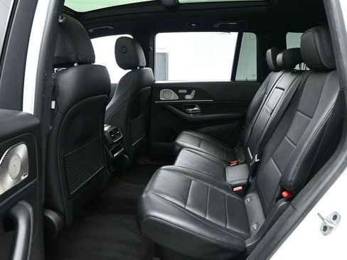 Used 2022 Mercedes-Benz GLS 450 4MATIC image 19