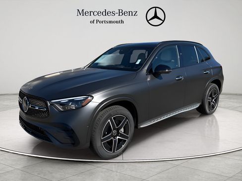 Used 2026 Mercedes-Benz GLC 300 4MATIC image 1