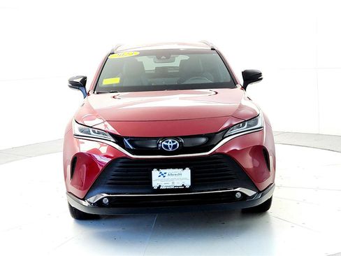 Certified 2023 Toyota Venza Nightshade image 8