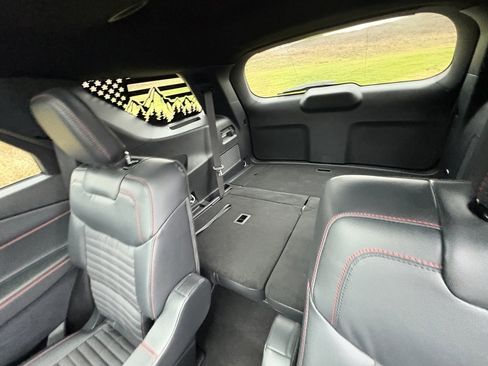 Used 2025 Ford Explorer ST-Line image 27