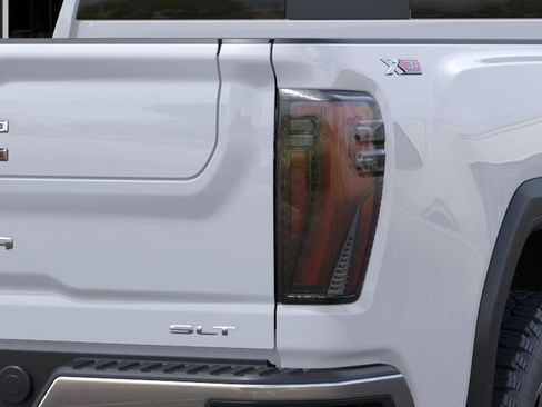 New 2026 GMC Sierra 2500 SLT w/ SLT Premium Package AWD/4WD image 11