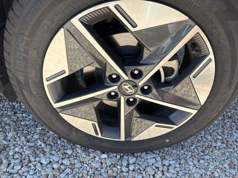 Certified 2025 Hyundai Tucson SEL image 8