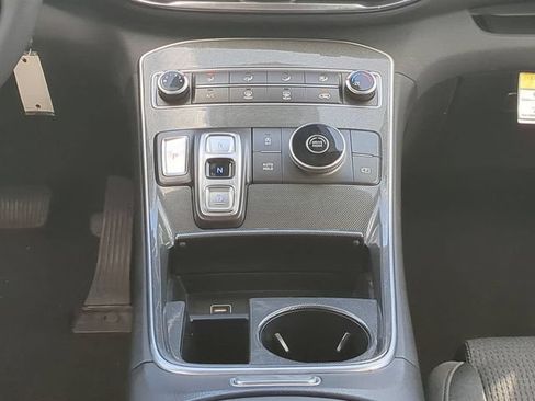 Used 2023 Hyundai Santa Fe SE FWD image 19