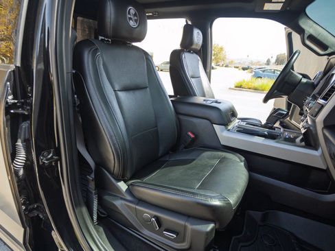 Used 2017 Ford F150 Lariat w/ Equipment Group 502A Luxury AWD/4WD image 22