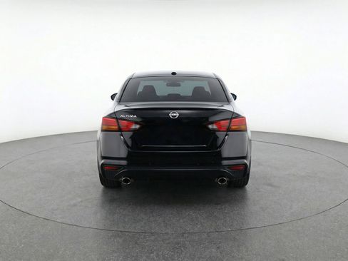 Used 2025 Nissan Altima 2.5 SV image 6