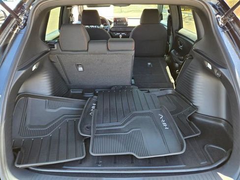 Certified 2024 Honda HR-V Sport image 18