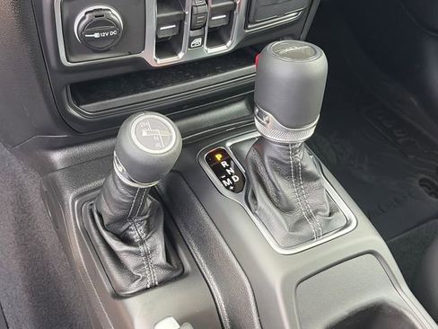 New 2026 Jeep Gladiator Sport image 24