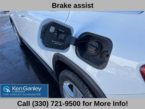 Used 2020 Mercedes-Benz GLB 250 4MATIC image 48