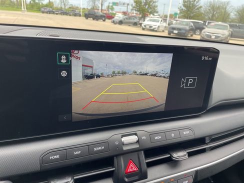 Used 2025 Kia K4 FWD image 20