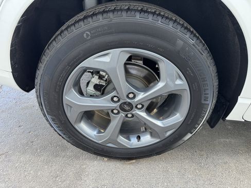 Used 2024 Ford Escape ST-Line w/ Tech Pack #1 image 35