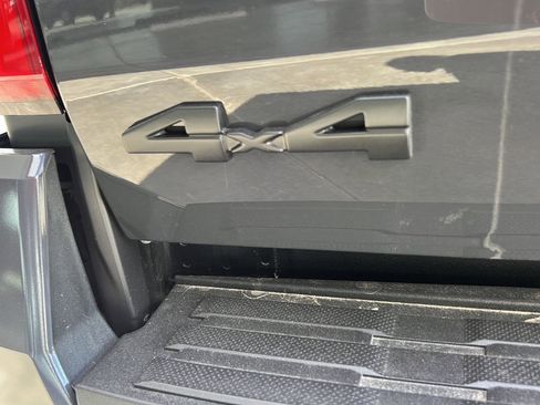 New 2025 Toyota Tacoma SR5 image 9