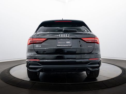 Certified 2025 Audi Q3 2.0T Premium Plus w/ Premium Plus Package image 21