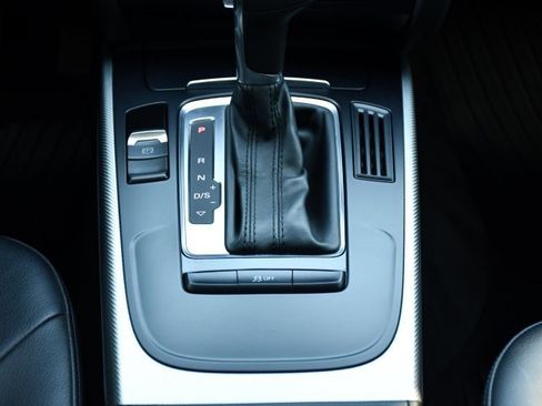 Used 2015 Audi A4 2.0T Premium image 25