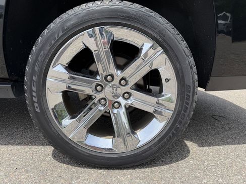 Used 2020 GMC Yukon XL Denali w/ Denali Ultimate Package AWD/4WD image 11
