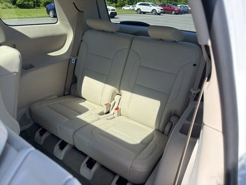 Used 2023 GMC Acadia Denali w/ Denali Ultimate Package AWD/4WD image 17
