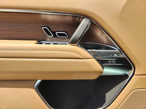 New 2026 Land Rover Range Rover SE AWD/4WD image 16