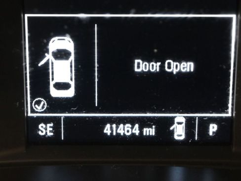 Used 2024 Chevrolet Malibu LT image 32