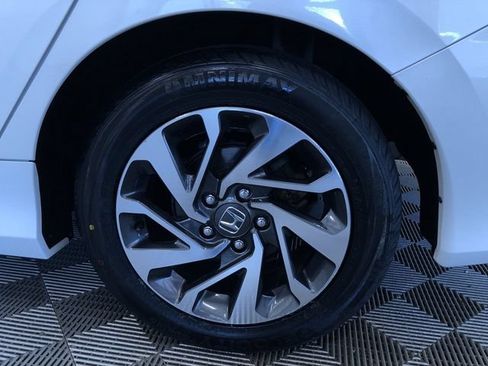 Used 2017 Honda Civic EX image 15
