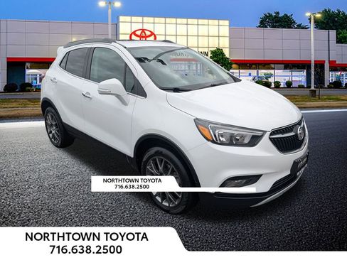 Used 2018 Buick Encore Sport Touring AWD/4WD image 13