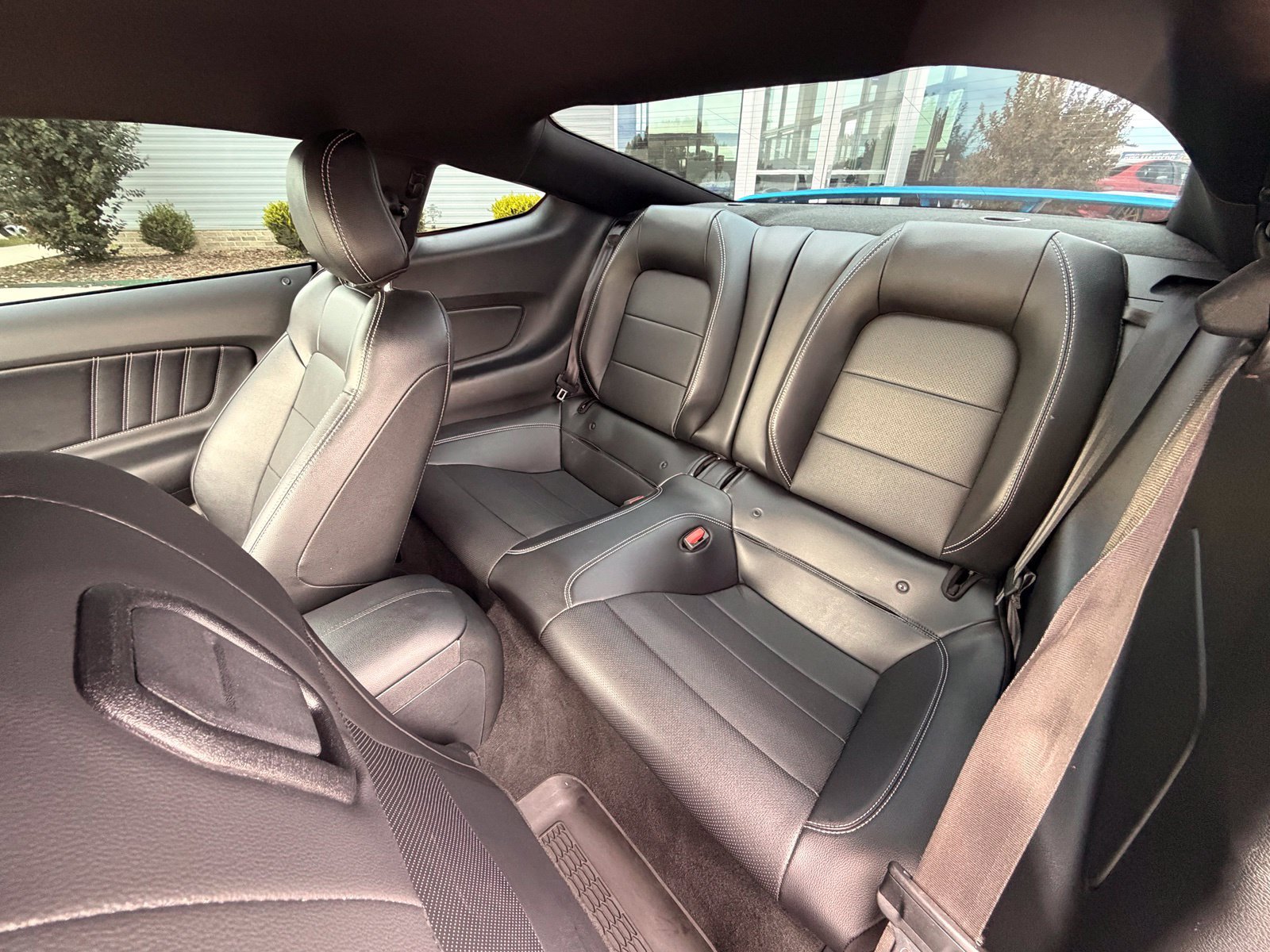 Used 2021 Ford Mustang GT Premium w/ Ford Safe & Smart Package RWD image 27