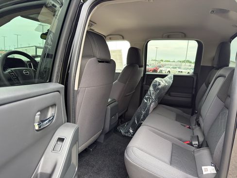 New 2026 Nissan Frontier SV AWD/4WD image 30