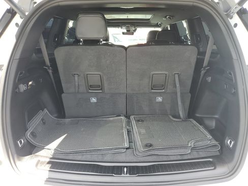 Certified 2026 Jeep Grand Cherokee L Limited w/ Limited Altitude Package AWD/4WD image 8