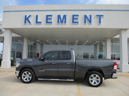 Used 2020 RAM 1500 Lone Star RWD image 1