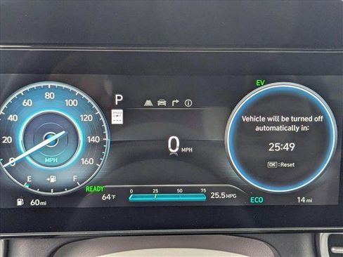 New 2025 Hyundai Elantra SEL image 10