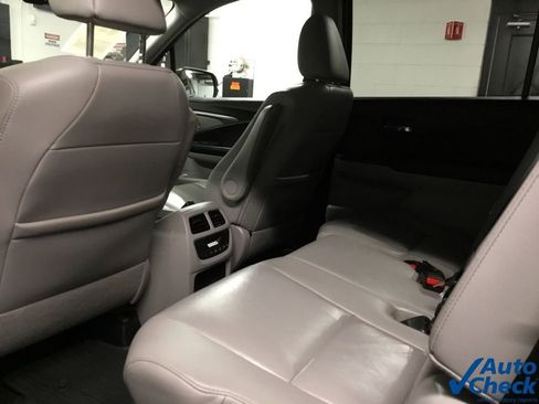 Used 2018 Honda Pilot EX-L image 29