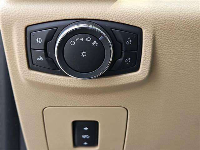 Used 2015 Ford F150 Lariat w/ Equipment Group 501A Mid AWD/4WD image 26