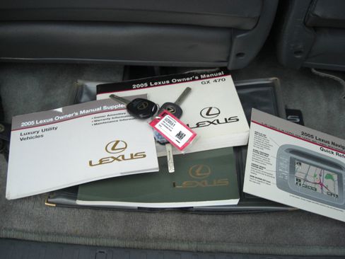 Used 2005 Lexus GX 470 image 10