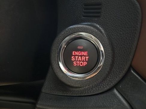 Used 2020 Subaru Outback Touring XT image 8