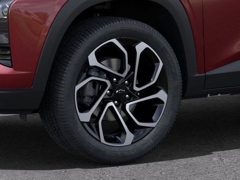 New 2025 Chevrolet Trax RS w/ Driver Confidence Package image 9