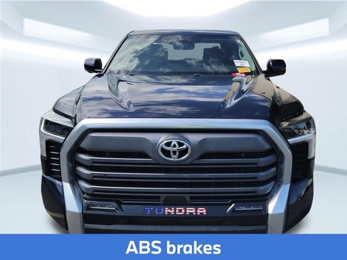 Used 2023 Toyota Tundra Limited w/ Power Package AWD/4WD image 13