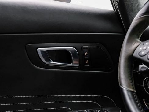 Used 2011 Mercedes-Benz SLS AMG Coupe image 89