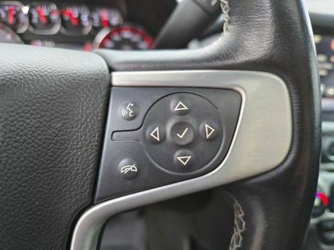 Used 2016 GMC Yukon XL SLT w/ HD Trailering Package AWD/4WD image 7