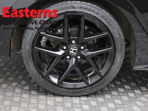 Used 2023 Honda Civic Sport image 29