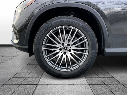 New 2026 Mercedes-Benz GLC 300 4MATIC image 15