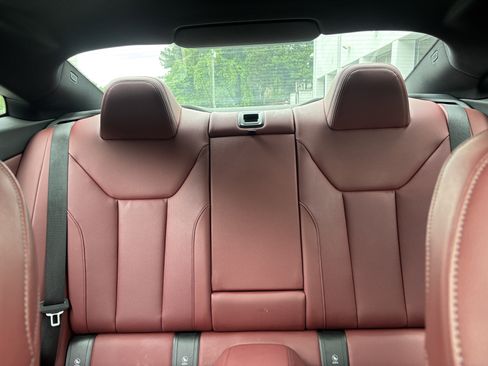 Used 2024 BMW 430i Coupe w/ M Sport Package RWD image 28