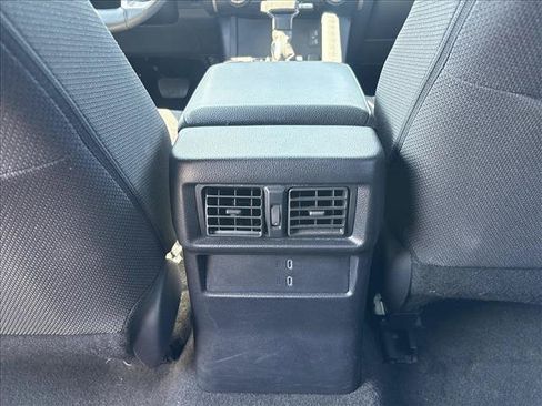 Certified 2025 Toyota 4Runner SR5 AWD/4WD image 22
