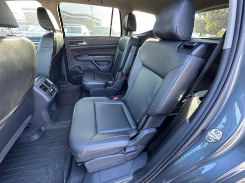 Used 2019 Volkswagen Atlas SEL R-Line AWD/4WD image 19