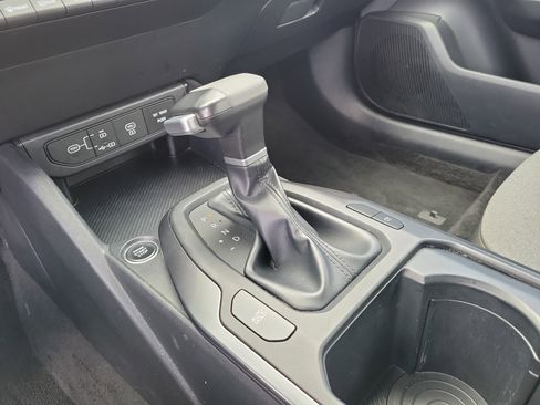 Used 2025 Kia K4 FWD image 22