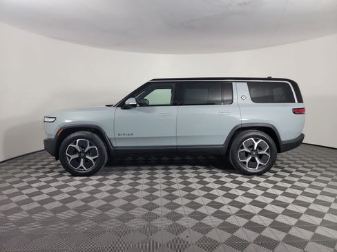 Used 2024 Rivian R1S Adventure AWD/4WD image 2