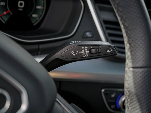 Used 2024 Audi Q5 2.0T Prestige image 24