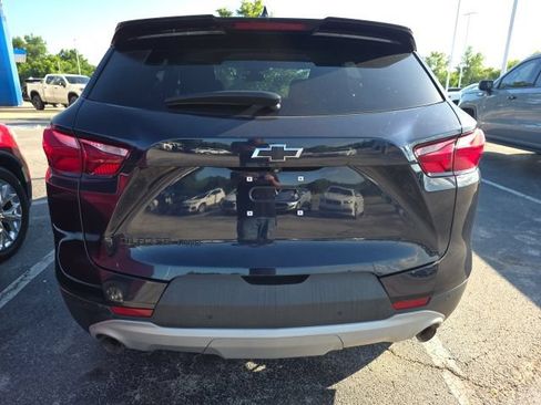 Used 2021 Chevrolet Blazer LT AWD/4WD image 3